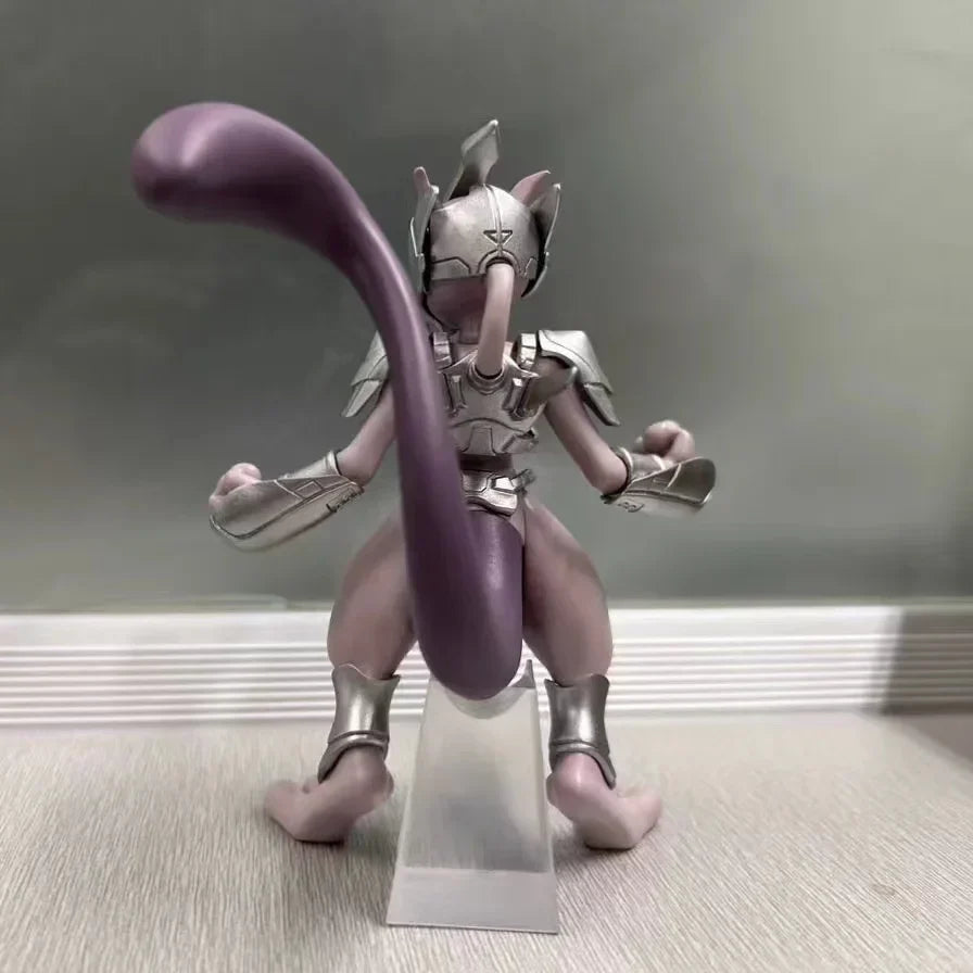 Pokémon Legendary Mew & Mewtwo Figures - Image 3