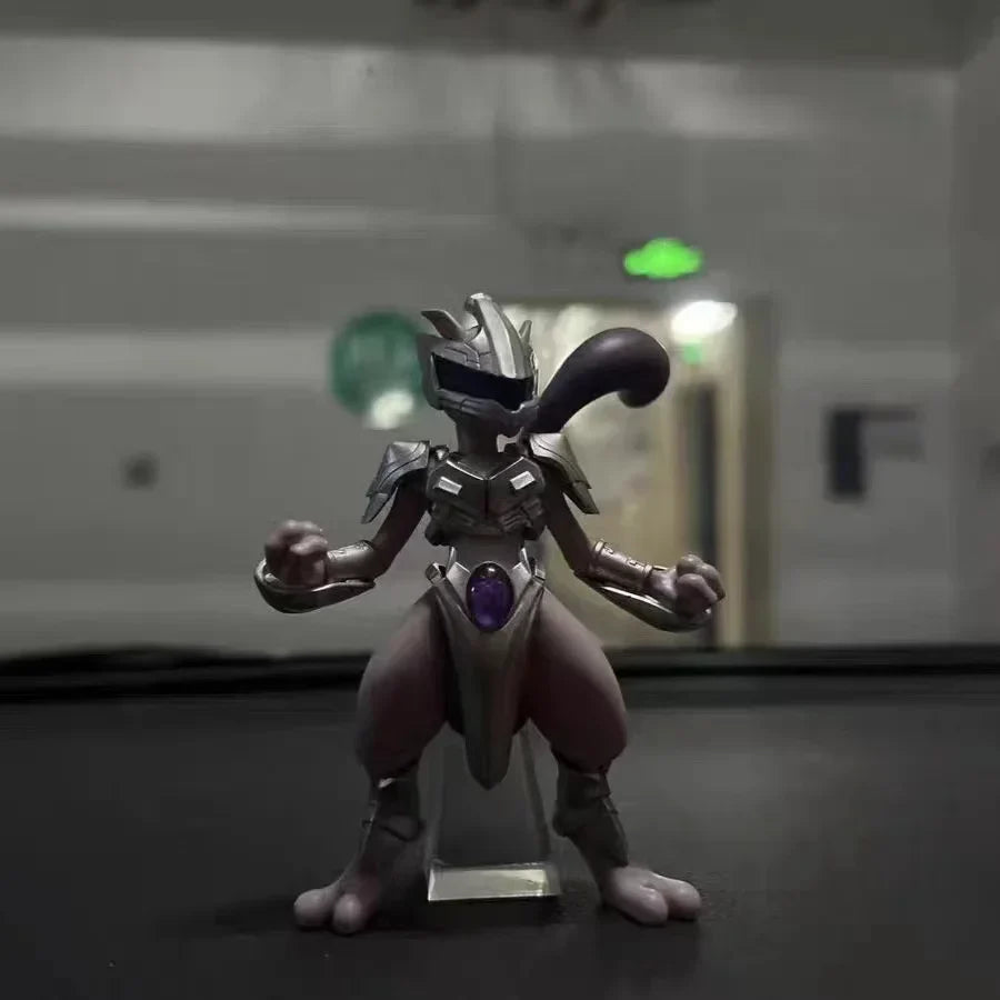 Pokémon Legendary Mew & Mewtwo Figures - Image 5